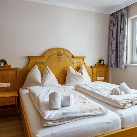 Hubertus Alpine Living Apart-hotel 4*